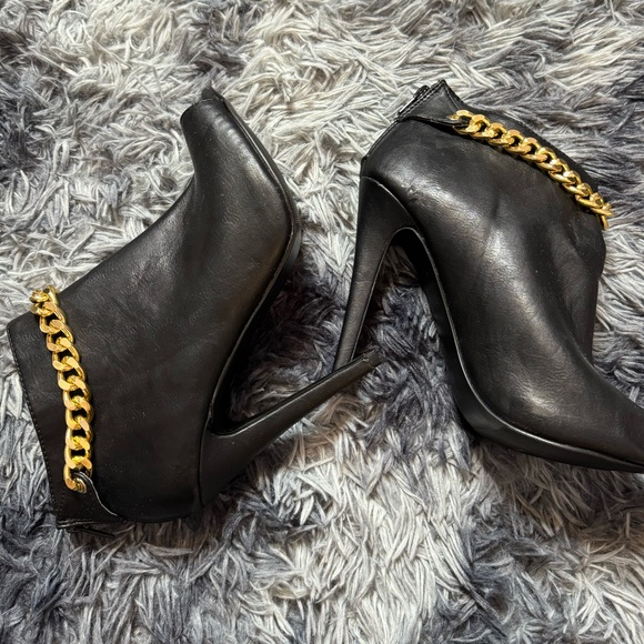 Steve Madden Defy Heels - Picture 4 of 10